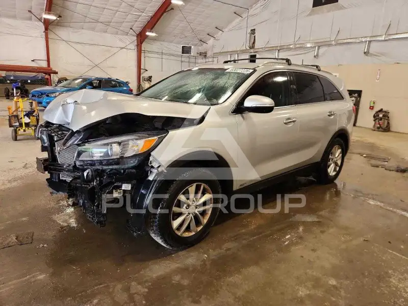 2016 KIA Sorento фото