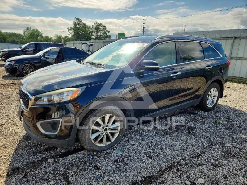 2016 KIA Sorento photo