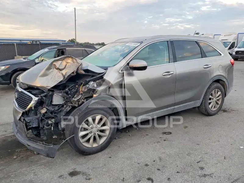 2016 KIA Sorento photo