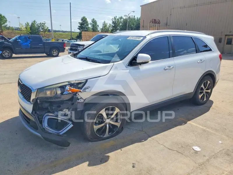 2016 KIA Sorento photo