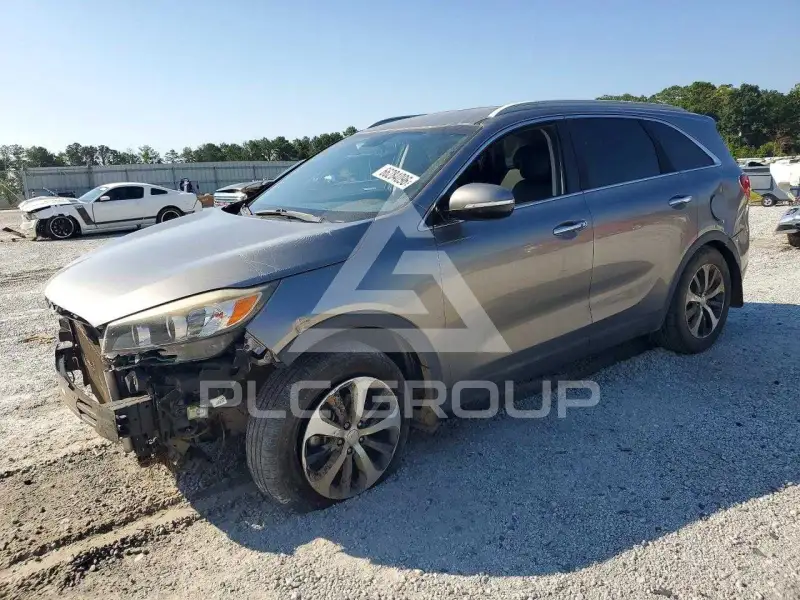 2016 KIA Sorento фото