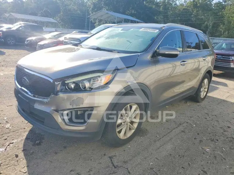 2016 KIA Sorento photo