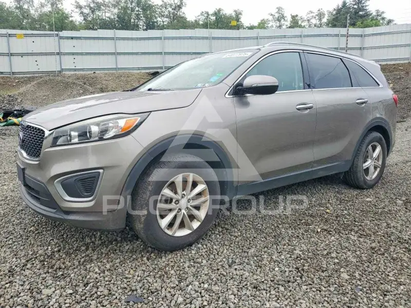 2016 KIA Sorento photo
