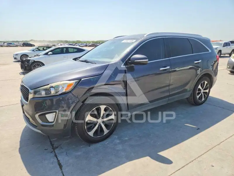2016 KIA Sorento photo