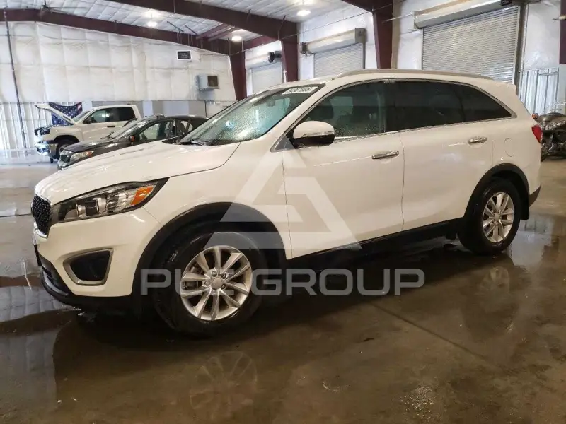 2016 KIA Sorento photo