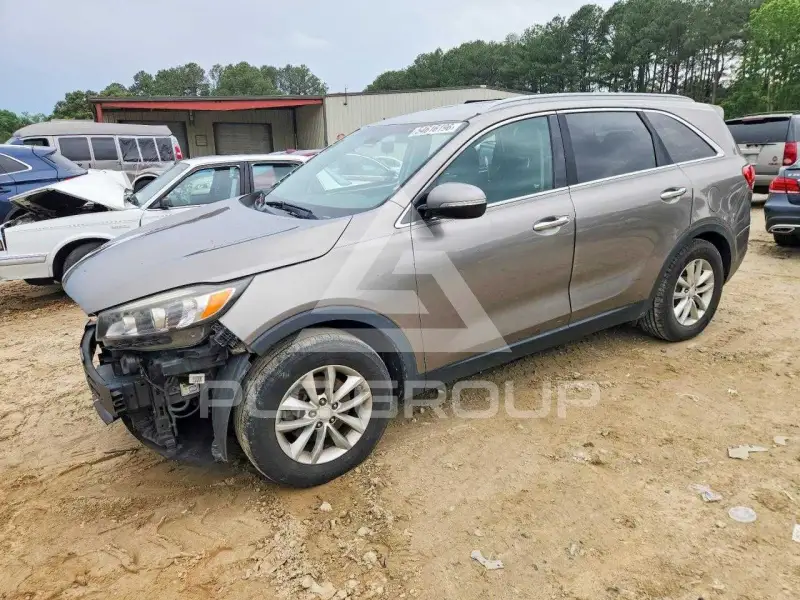 2016 KIA Sorento photo