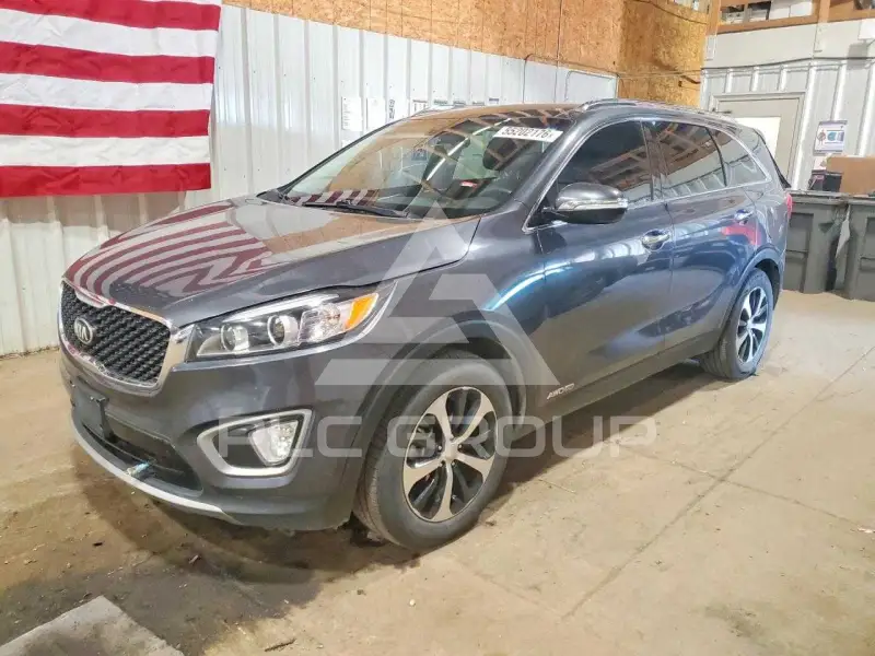 2016 KIA Sorento photo