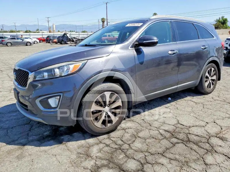 2016 KIA Sorento photo