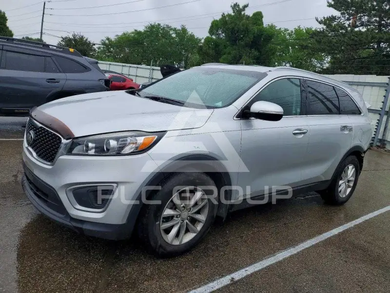 2016 KIA Sorento photo