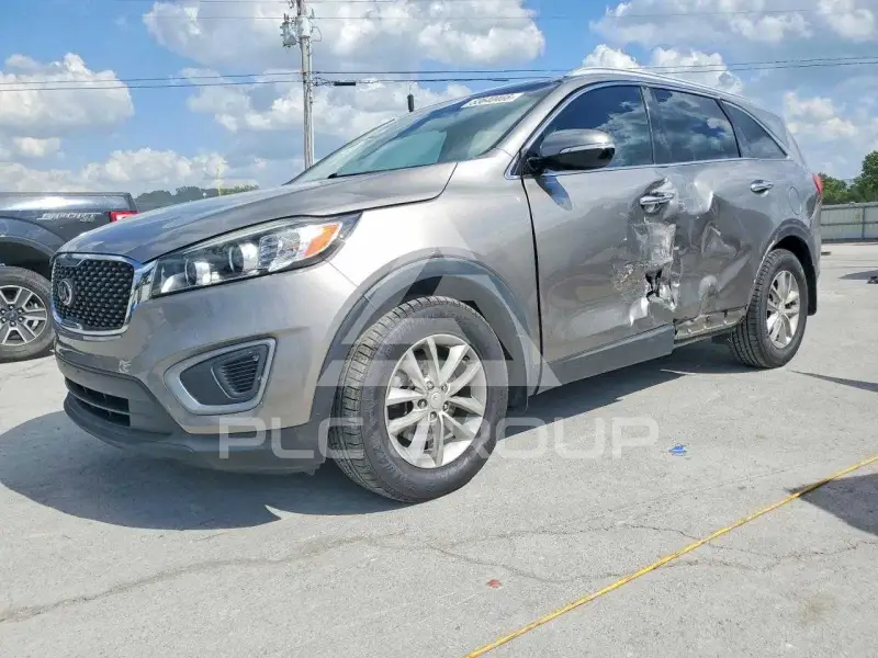 2016 KIA Sorento photo