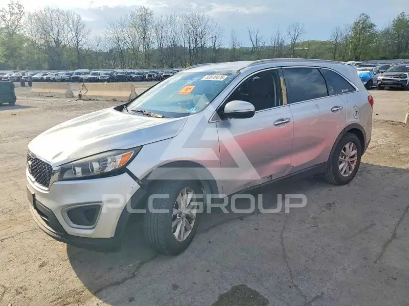 2016 KIA Sorento photo