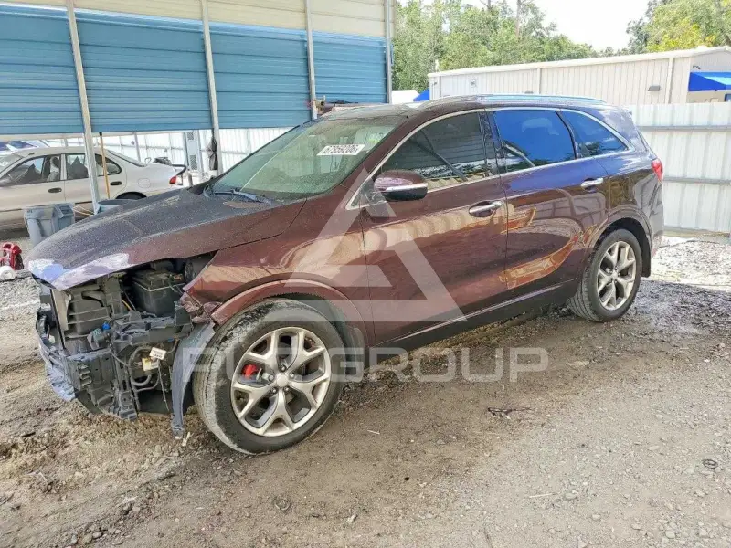 2016 KIA Sorento photo
