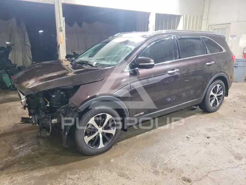 2016 KIA Sorento photo