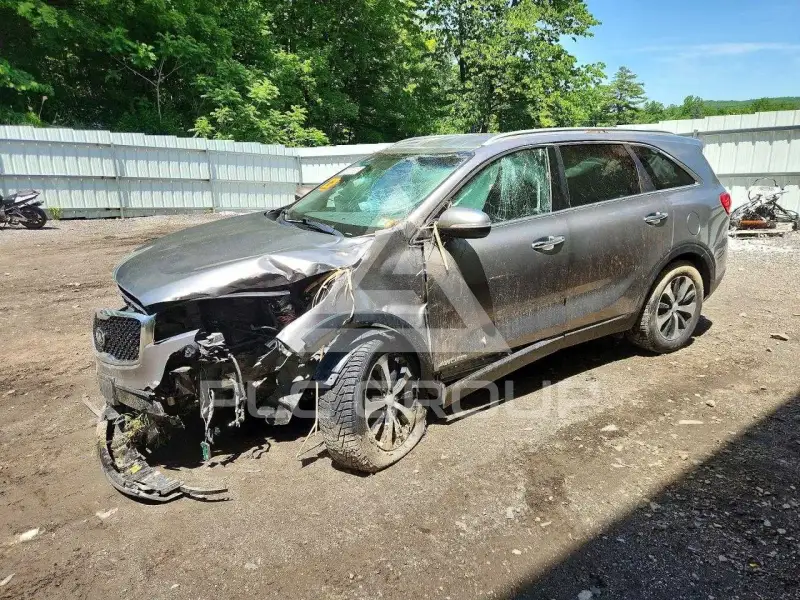 2016 KIA Sorento photo