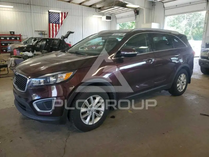 2016 KIA Sorento photo