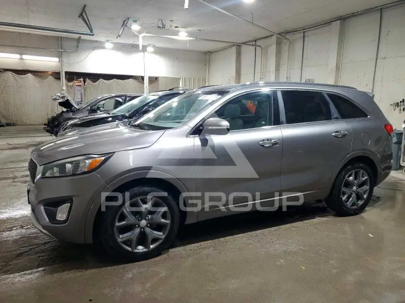 2016 KIA Sorento photo