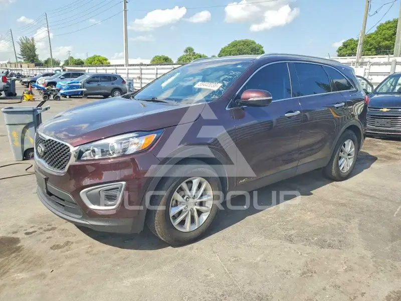 2016 KIA Sorento photo