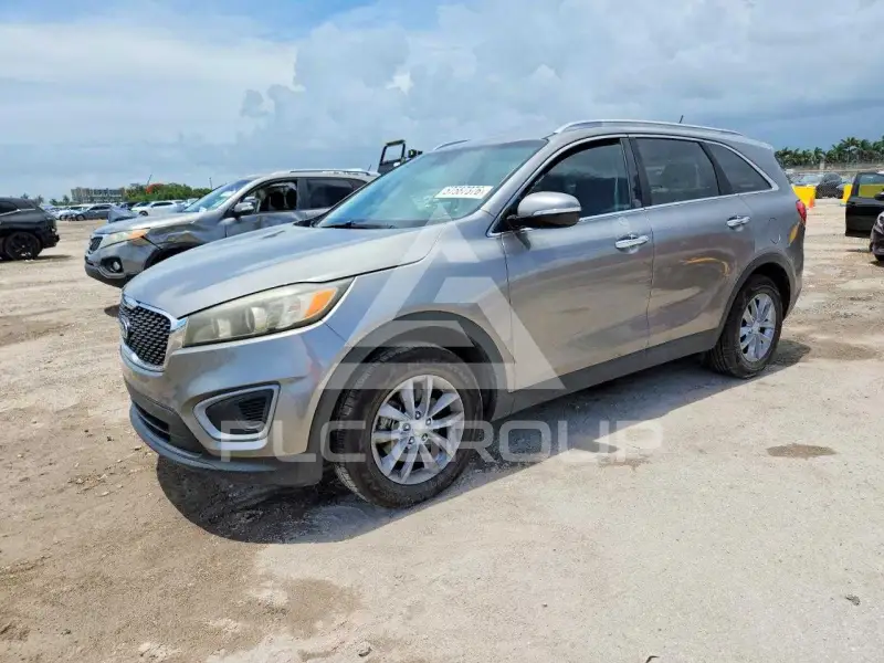 2016 KIA Sorento photo