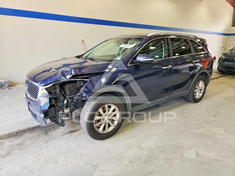 2016 KIA Sorento photo