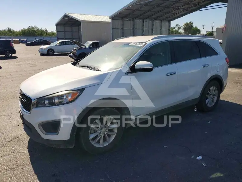 2016 KIA Sorento photo