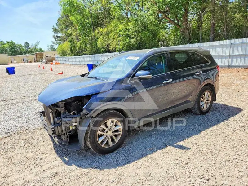 2016 KIA Sorento photo