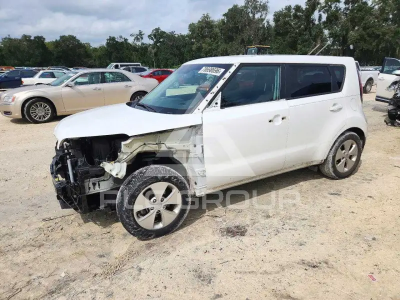 2016 KIA Soul photo