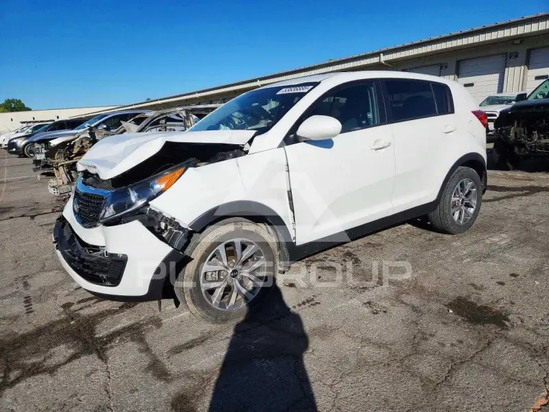 2016 KIA Sportage photo