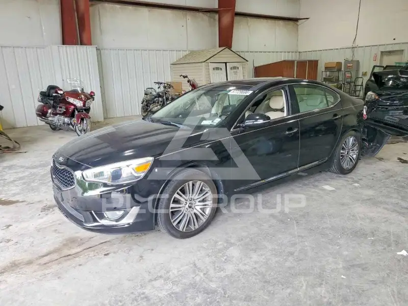 2016 KIA Cadenza photo