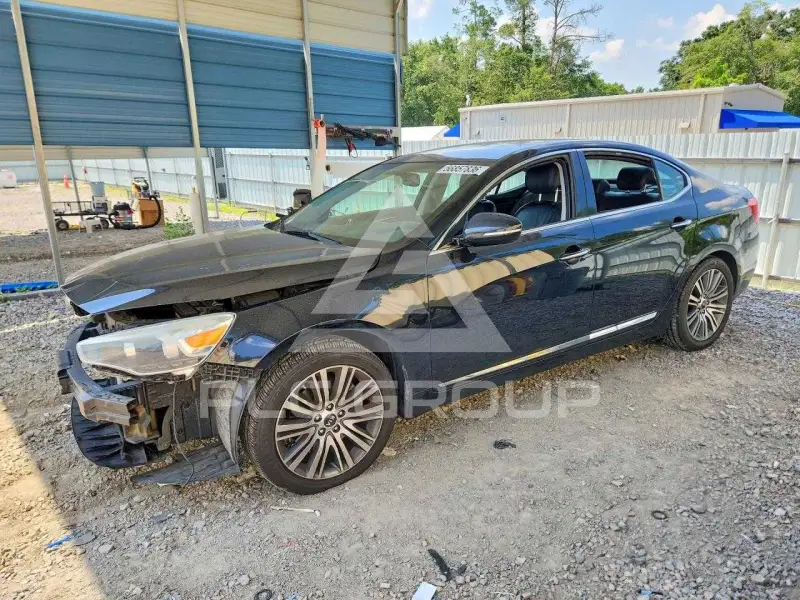 2016 KIA Cadenza photo