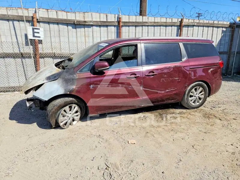 2016 KIA Sedona photo