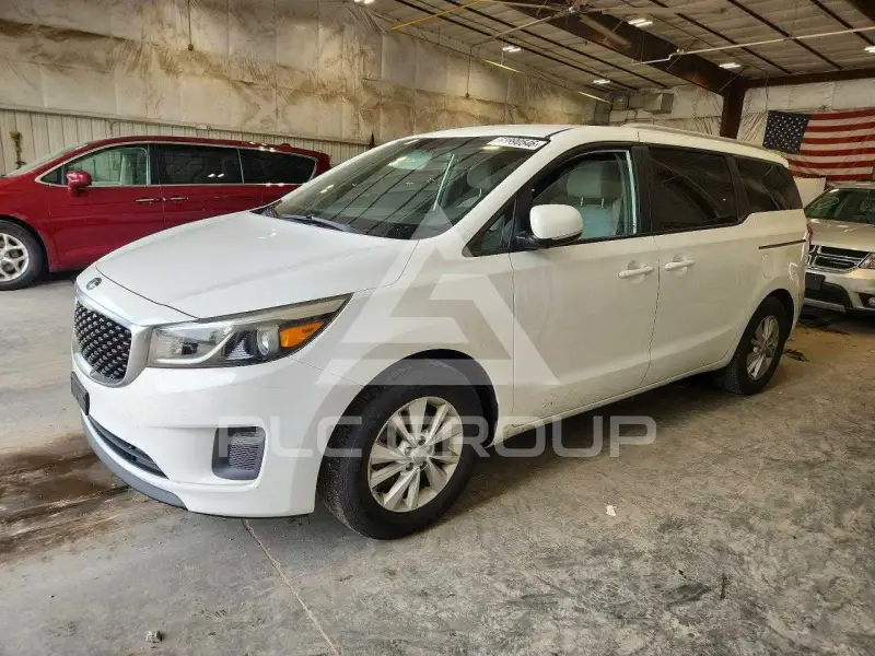 2016 KIA Sedona фото