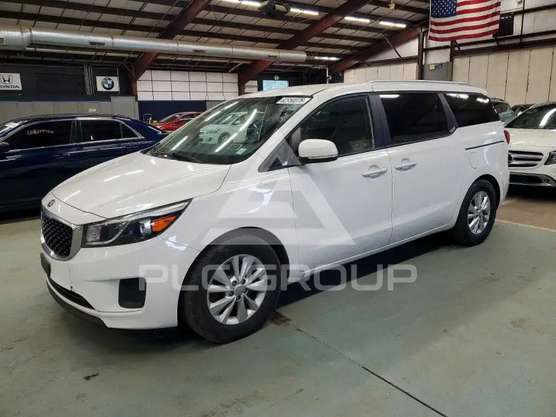 2016 KIA Sedona фото