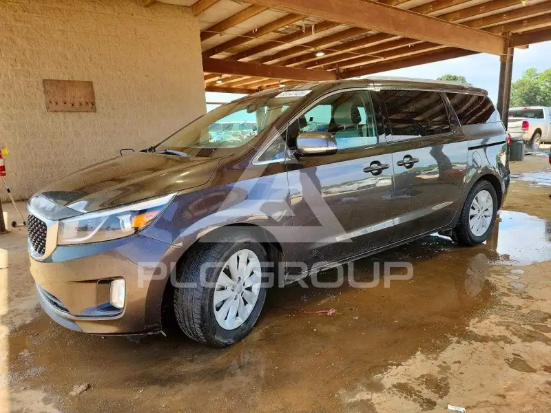 2016 KIA Sedona photo