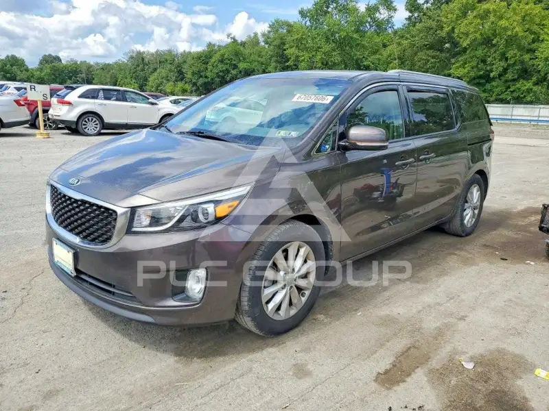 2016 KIA Sedona фото
