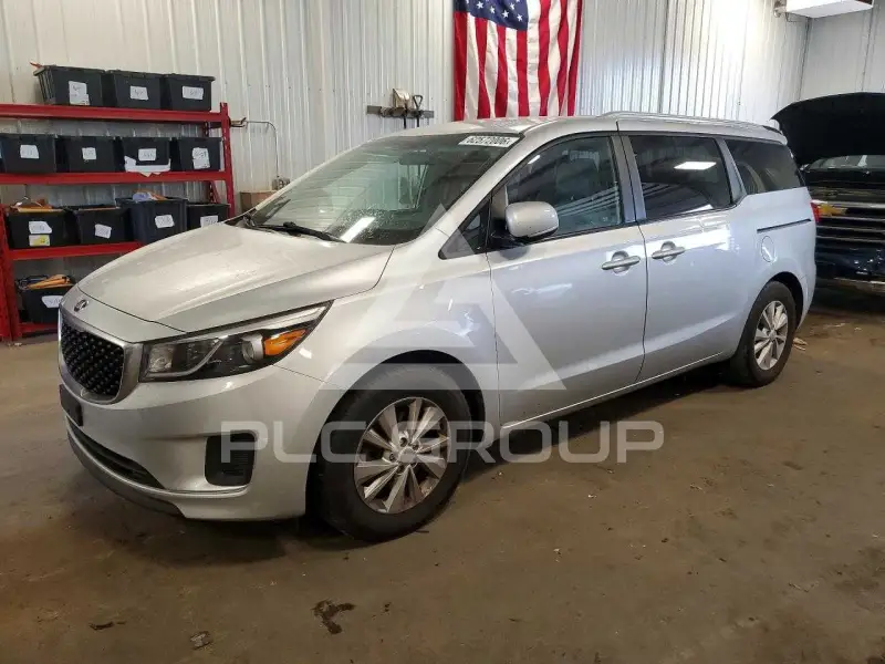 2016 KIA Sedona фото