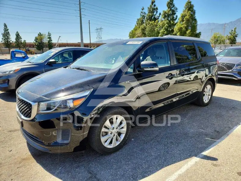 2016 KIA Sedona фото
