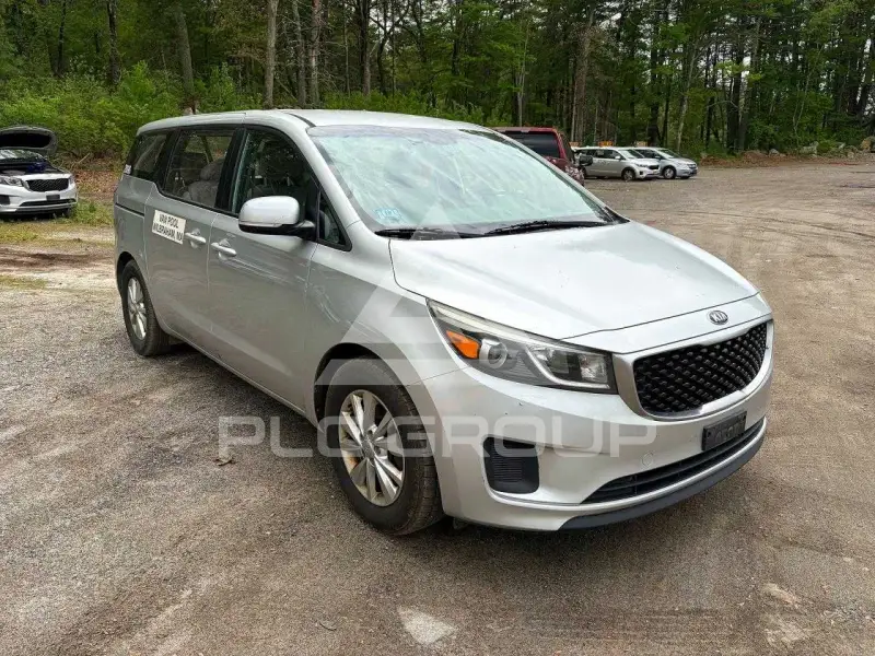 2016 KIA Sedona фото