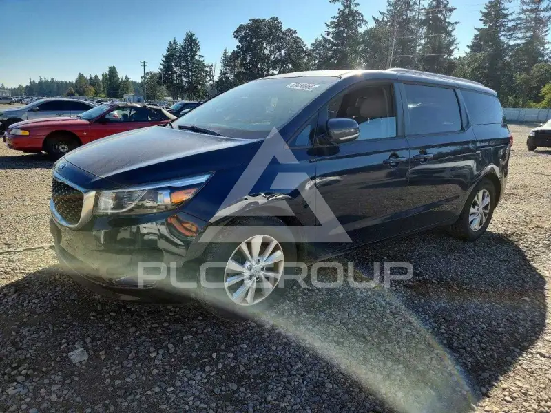 2016 KIA Sedona photo