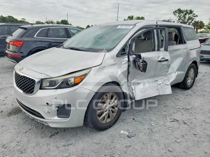 2016 KIA Sedona фото