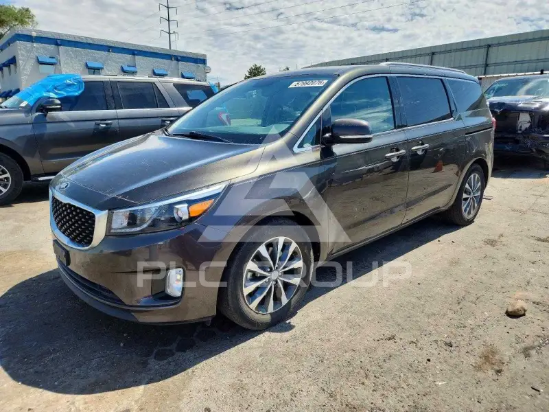2016 KIA Sedona фото