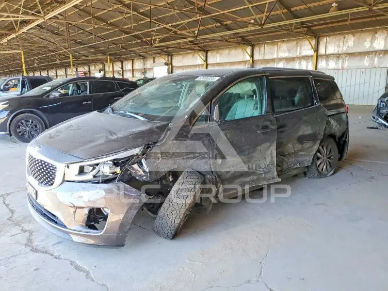 2016 KIA Sedona фото