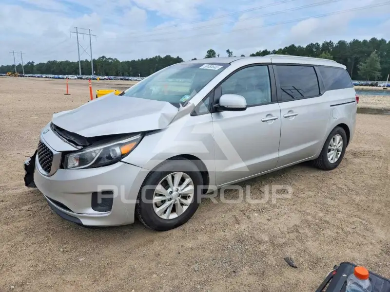 2016 KIA Sedona photo