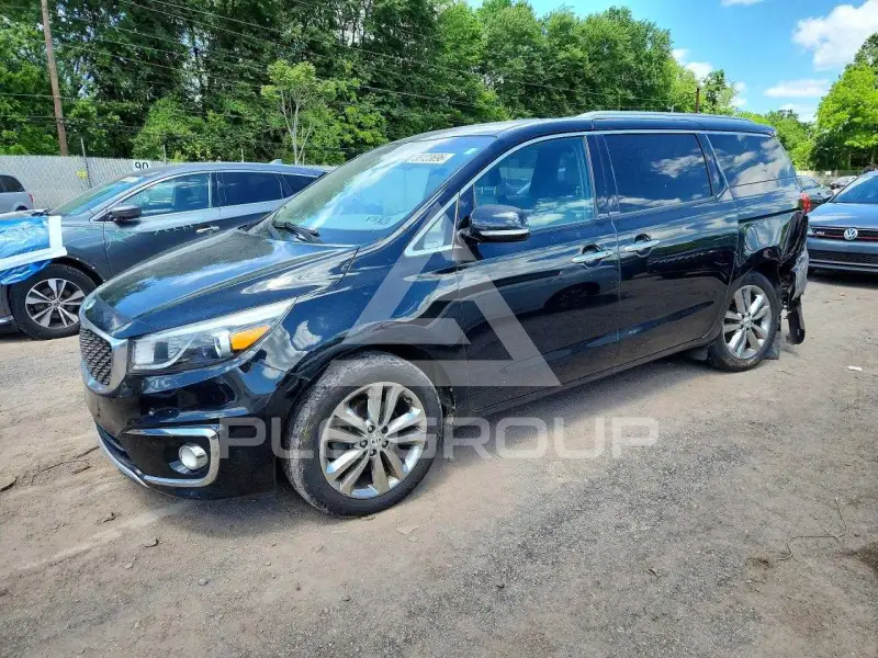 2016 KIA Sedona фото