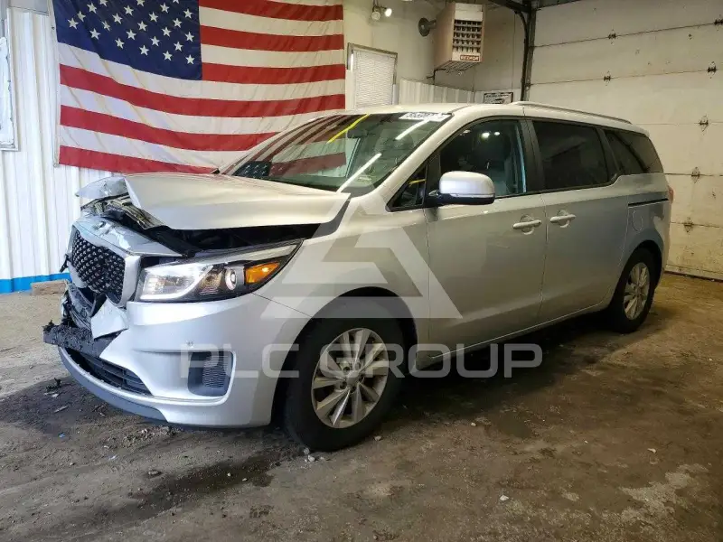 2016 KIA Sedona фото