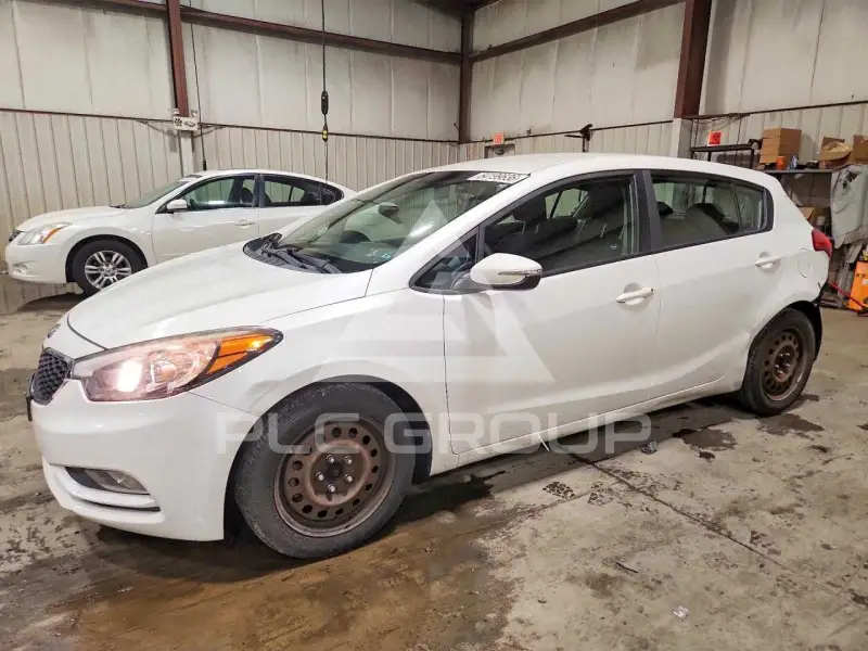 2016 KIA Forte photo
