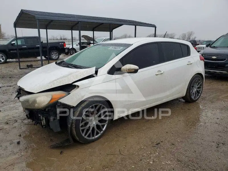 2016 KIA Forte photo