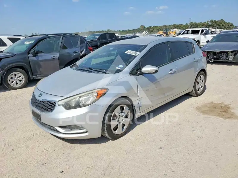 2016 KIA Forte фото