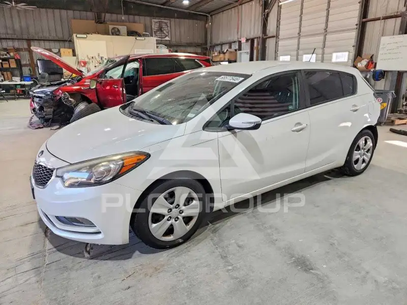 2016 KIA Forte фото