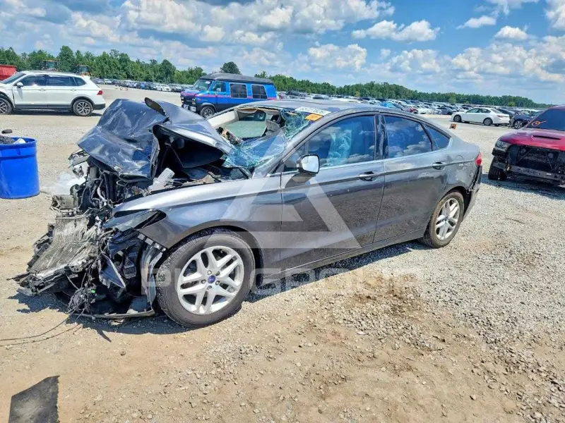 2016 Ford FUSION фото