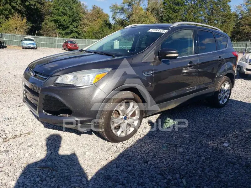 2016 Ford ESCAPE photo